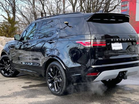 New 2026 Land Rover Discovery Limited Edition image 12