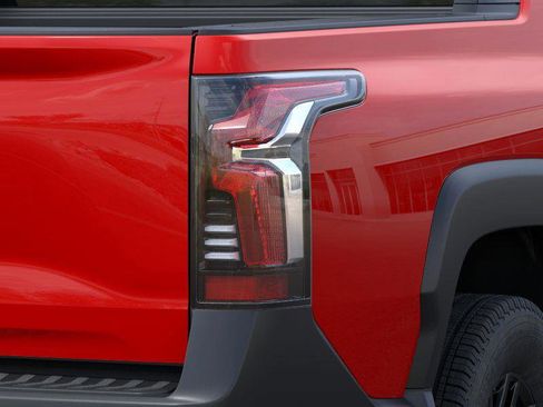 New 2026 Chevrolet Silverado EV LT image 12