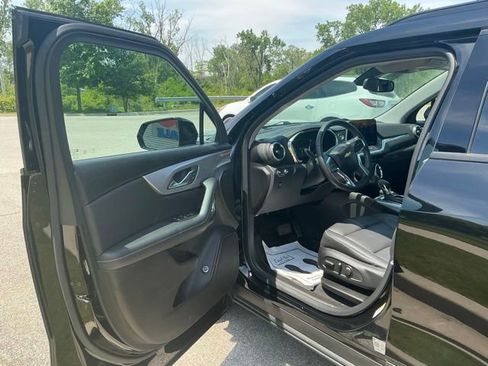 Used 2024 Chevrolet Blazer LT w/ Midnight/Sport Edition FWD image 15