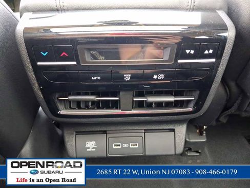 Used 2023 Acura MDX SH-AWD image 12