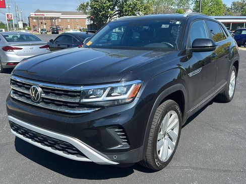 Used 2022 Volkswagen Atlas Cross Sport SE AWD/4WD image 1