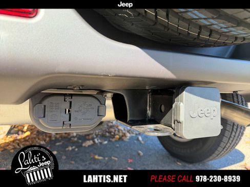 New 2026 Jeep Wrangler Unlimited Sahara image 28