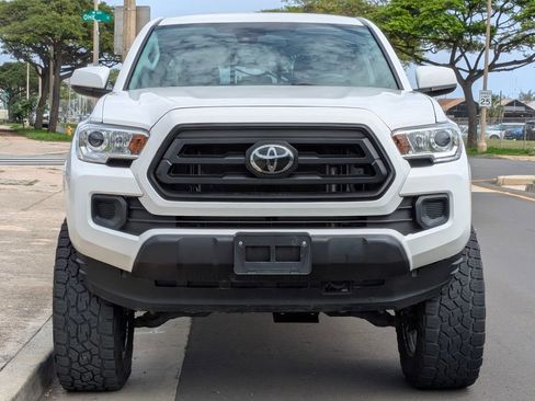 Used 2021 Toyota Tacoma SR image 7