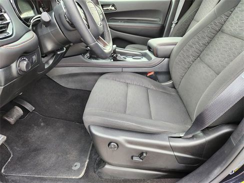 Used 2025 Dodge Durango R/T w/ Trailer Tow Group IV image 9