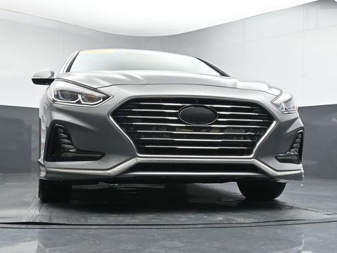 Used 2018 Hyundai Sonata Limited image 34