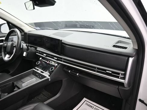 Used 2024 Hyundai Santa Fe XRT AWD/4WD image 11