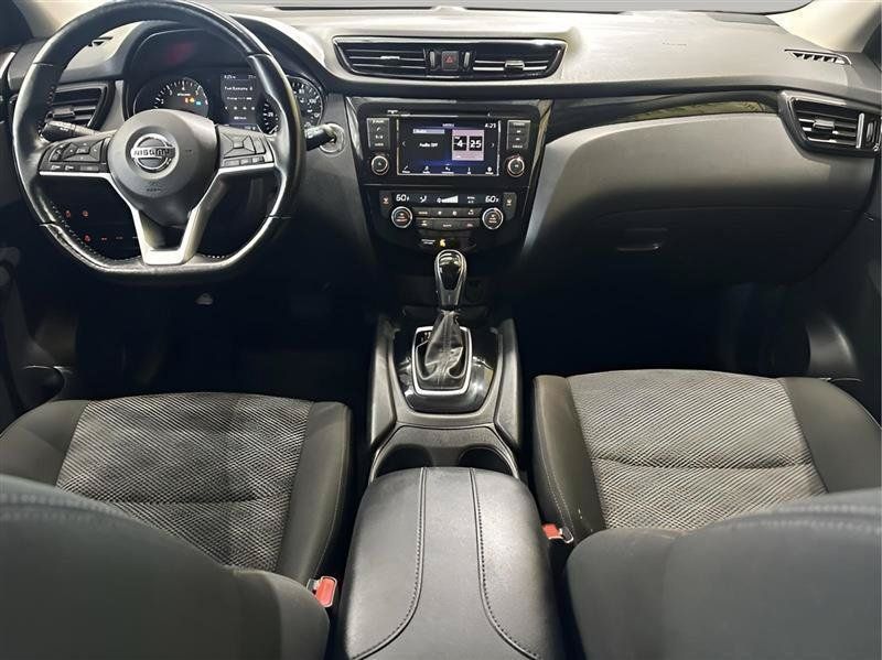 Used 2021 Nissan Rogue Sport SV AWD/4WD image 20