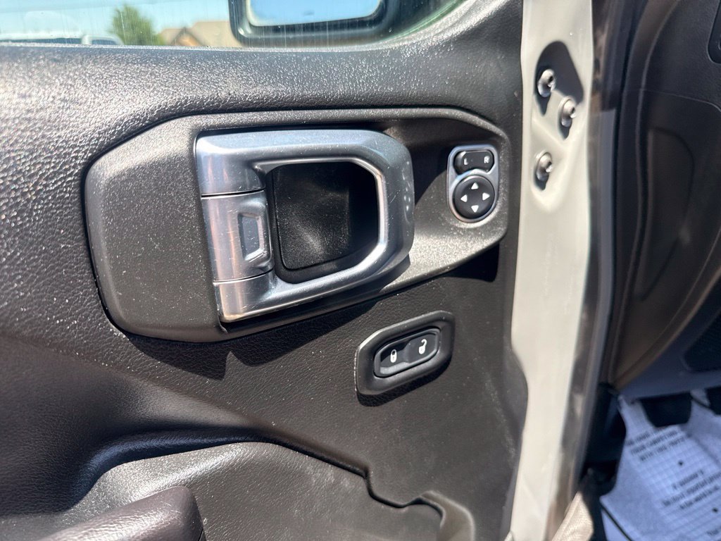 Used 2021 Jeep Wrangler Unlimited Sport AWD/4WD image 12