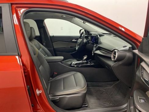 Certified 2024 Chevrolet Trax ACTIV w/ Sunroof Package image 26