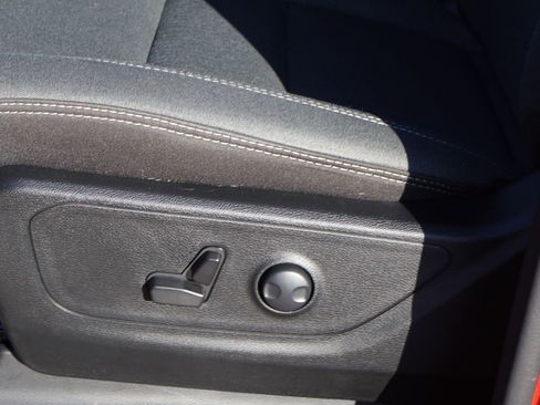 Used 2024 RAM 1500 Big Horn AWD/4WD image 23