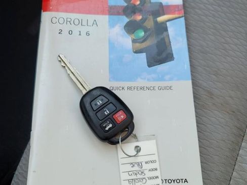 Used 2016 Toyota Corolla LE w/ Body Protection Package #1 FWD image 17