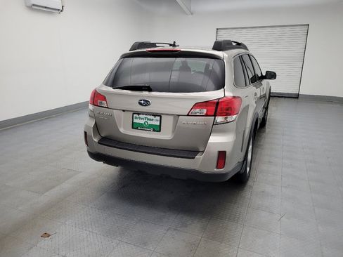 Used 2014 Subaru Outback 2.5i Premium image 7