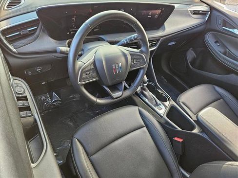 Used 2024 Buick Encore GX Sport Touring image 10