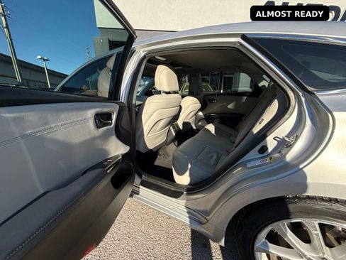 Used 2013 Toyota Avalon XLE Touring image 33