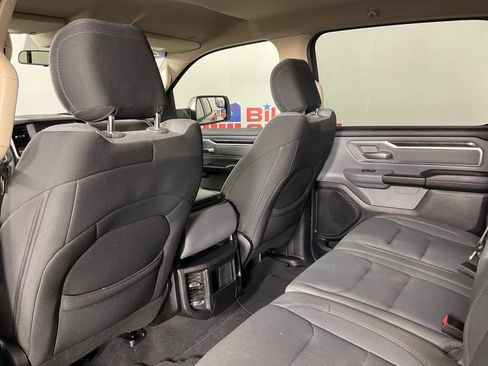 Used 2019 RAM 1500 Big Horn RWD image 15