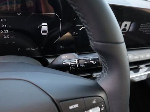 New 2025 Kia K4 EX image 30