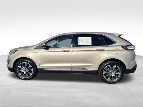Used 2017 Ford Edge Titanium w/ Equipment Group 301A FWD image 2