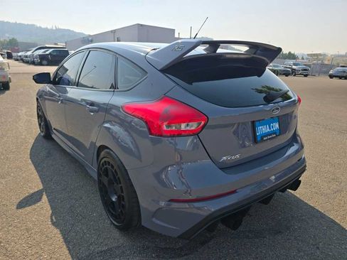 Used 2017 Ford Focus RS AWD/4WD image 3
