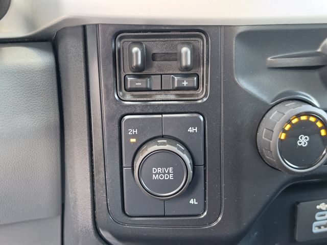 Used 2025 Ford F250 XLT AWD/4WD image 28