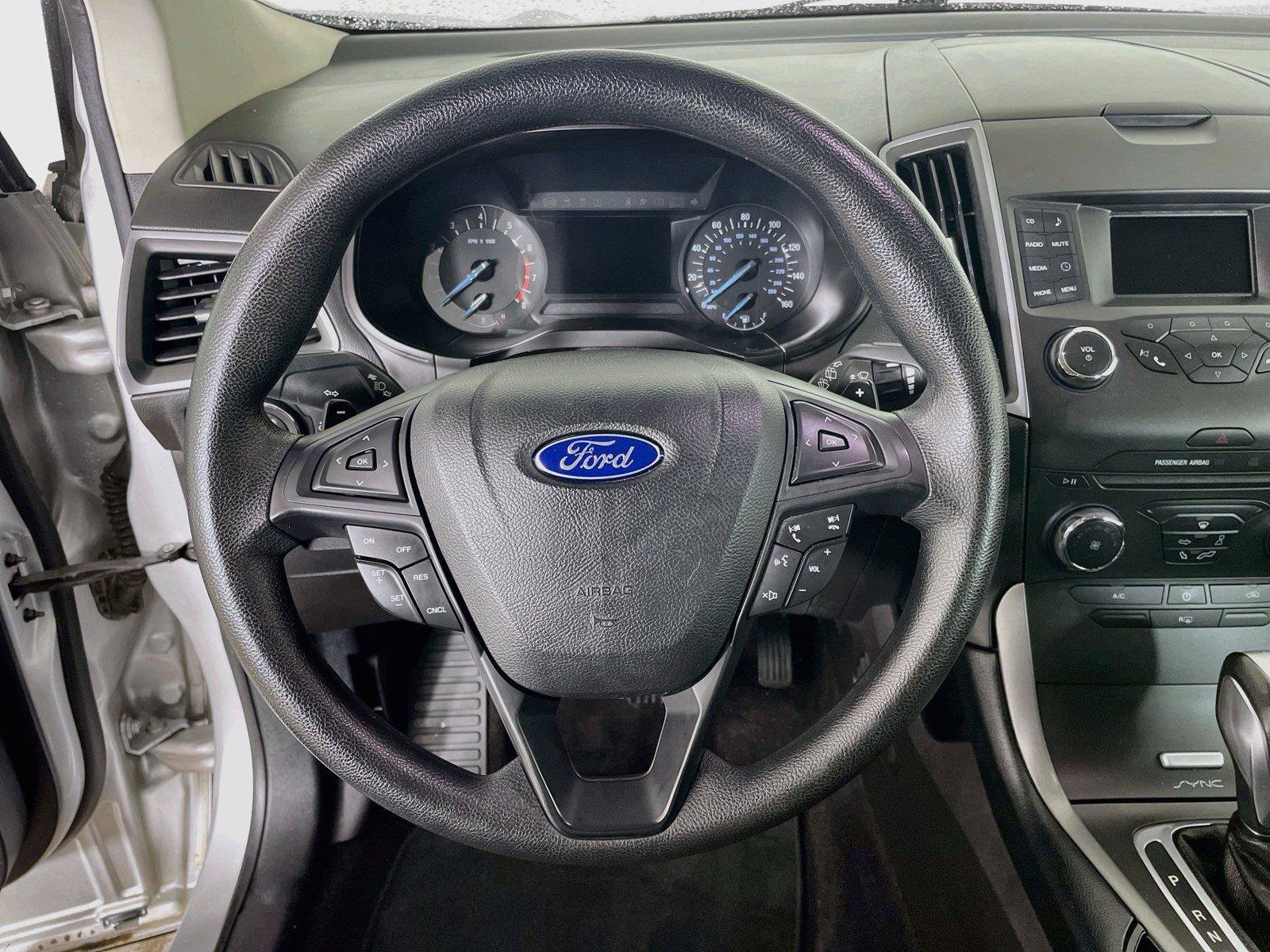 Used 2017 Ford Edge SE AWD/4WD image 17