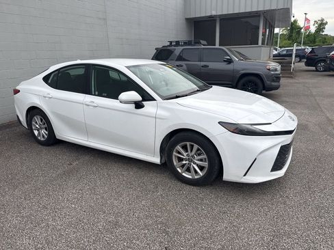 Used 2026 Toyota Camry LE FWD image 1