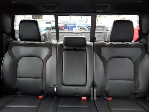 Used 2023 RAM 1500 Laramie image 13