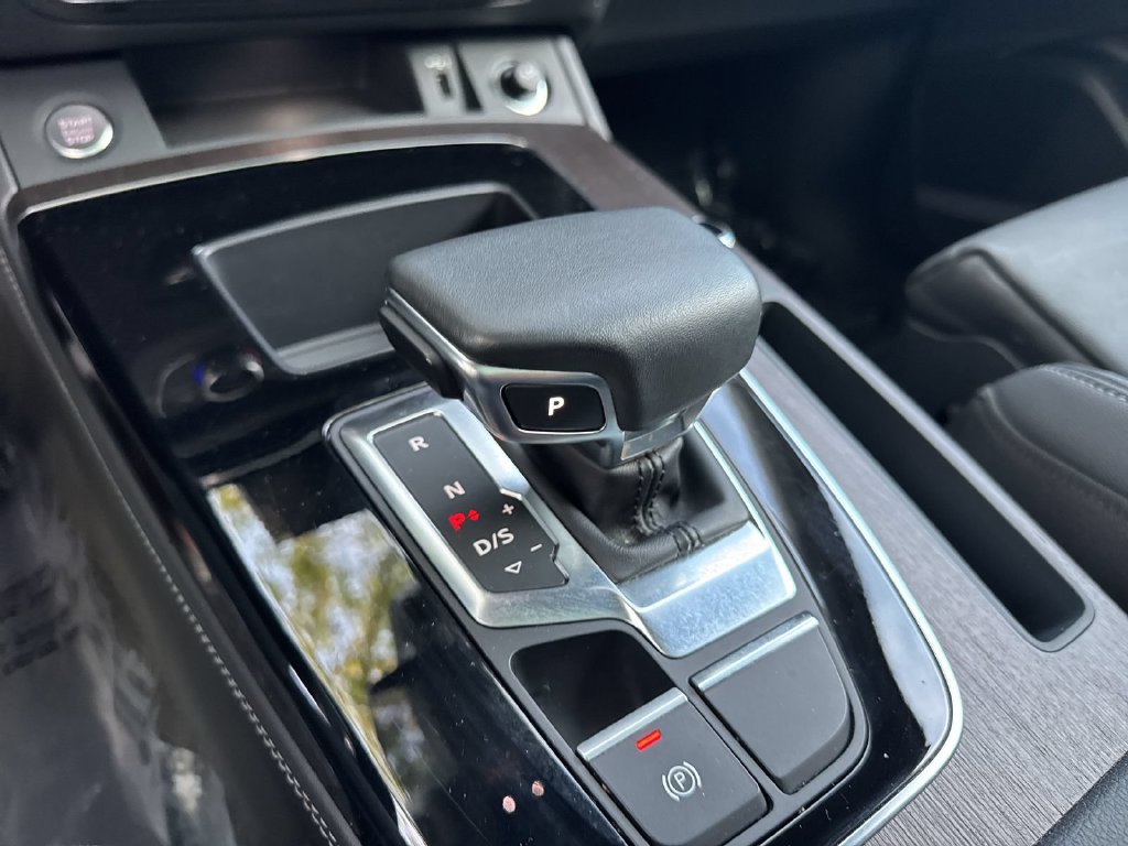 Used 2024 Audi Q5 2.0T Premium Plus AWD/4WD image 17