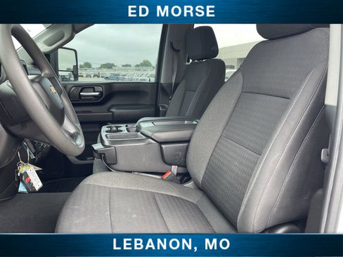 Used 2022 Chevrolet Silverado 2500 Custom w/ Gooseneck/5TH Wheel Package AWD/4WD image 18