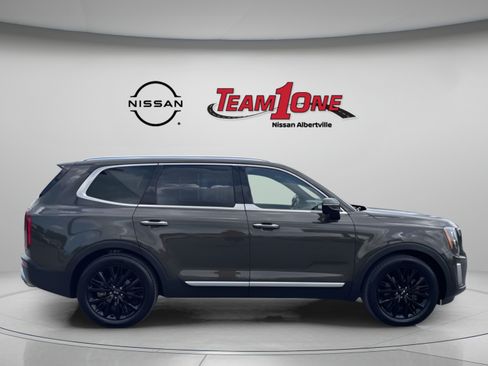 Used 2021 Kia Telluride SX w/ SX Prestige Package AWD/4WD image 9