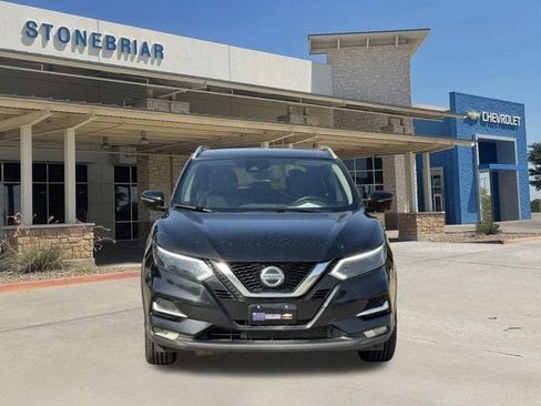 Used 2021 Nissan Rogue Sport SL w/ Premium Package FWD image 9