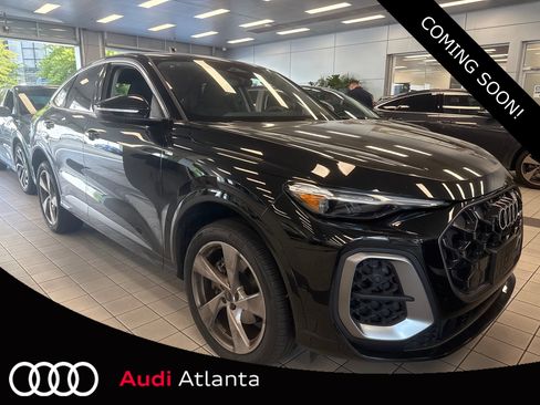 Used 2025 Audi Q5 Premium Plus w/ Premium Plus AWD/4WD image 1