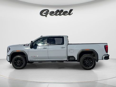 Used 2024 GMC Sierra 2500 AT4 w/ AT4 Premium Plus Package AWD/4WD image 8