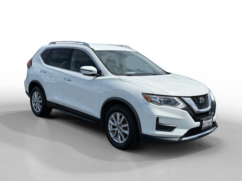 Used 2020 Nissan Rogue SV image 7
