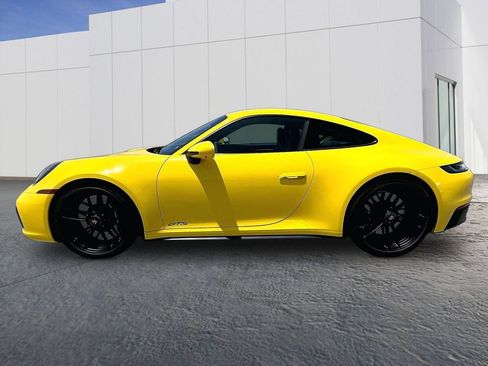 Certified 2024 Porsche 911 Carrera GTS RWD image 2