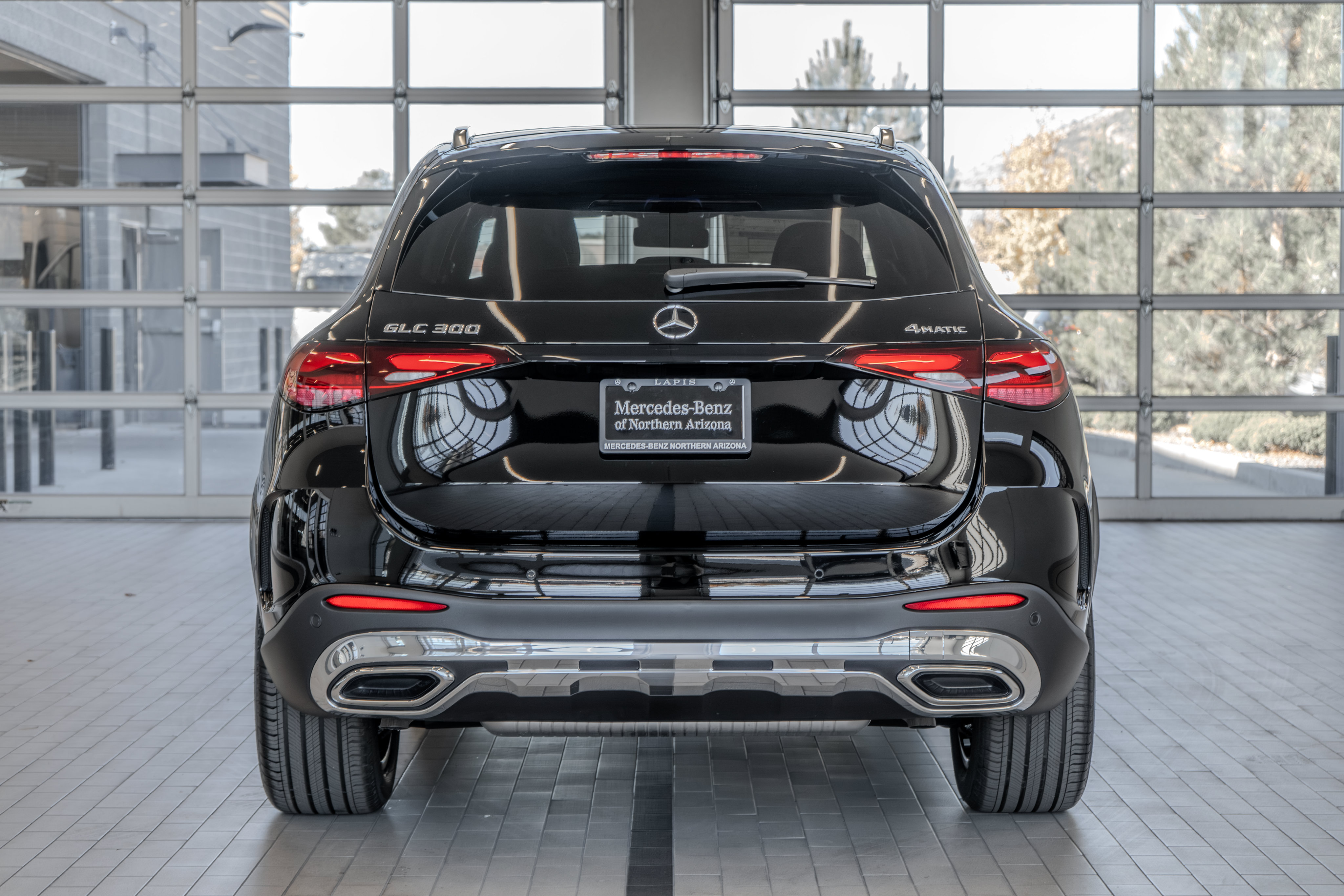 Used 2026 Mercedes-Benz GLC 300 4MATIC image 14
