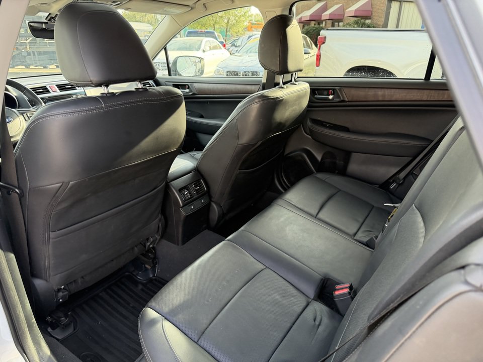 Used 2017 Subaru Outback 2.5i Limited AWD/4WD image 15
