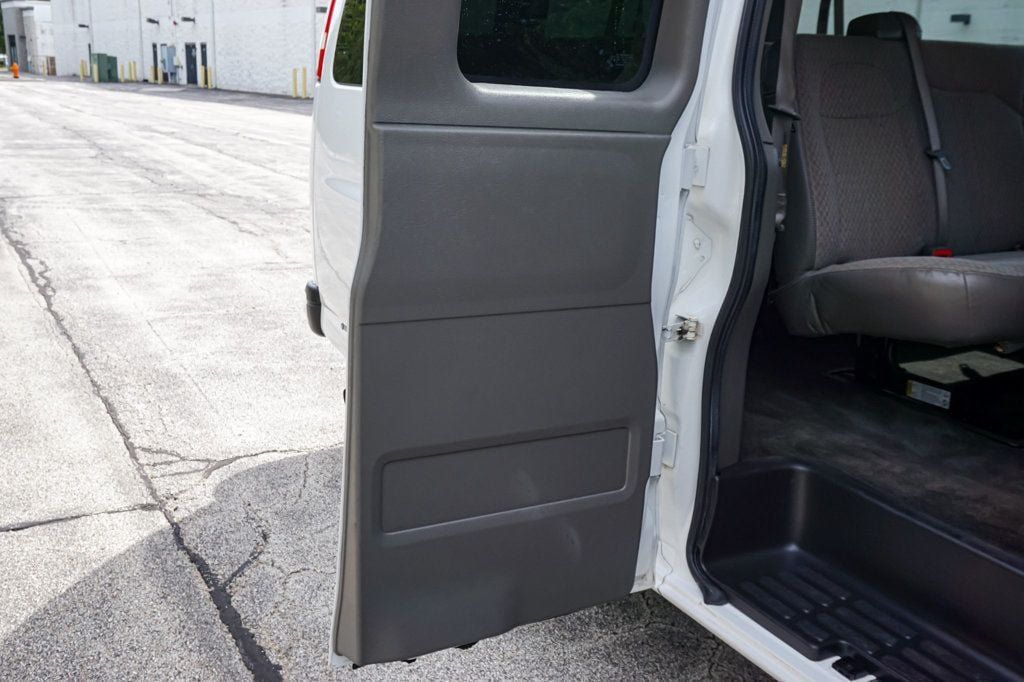 Used 2017 Chevrolet Express 3500 LT w/ LT Preferred Equipment Group RWD image 42