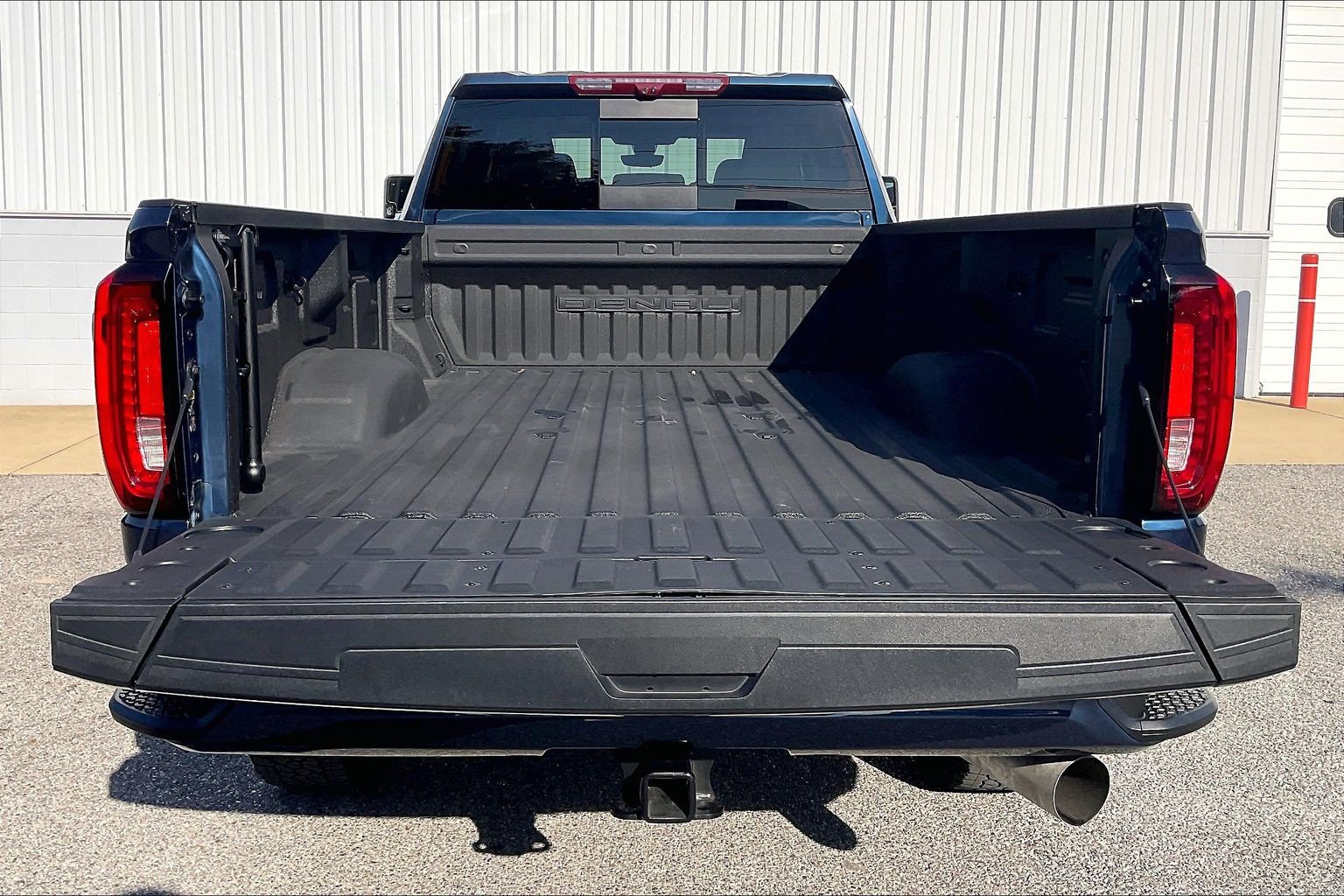 Used 2021 GMC Sierra 3500 Denali w/ Denali Ultimate Package AWD/4WD image 41