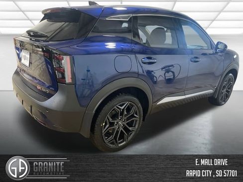 New 2026 Nissan Kicks SR w/ SR Premium Package AWD/4WD image 5