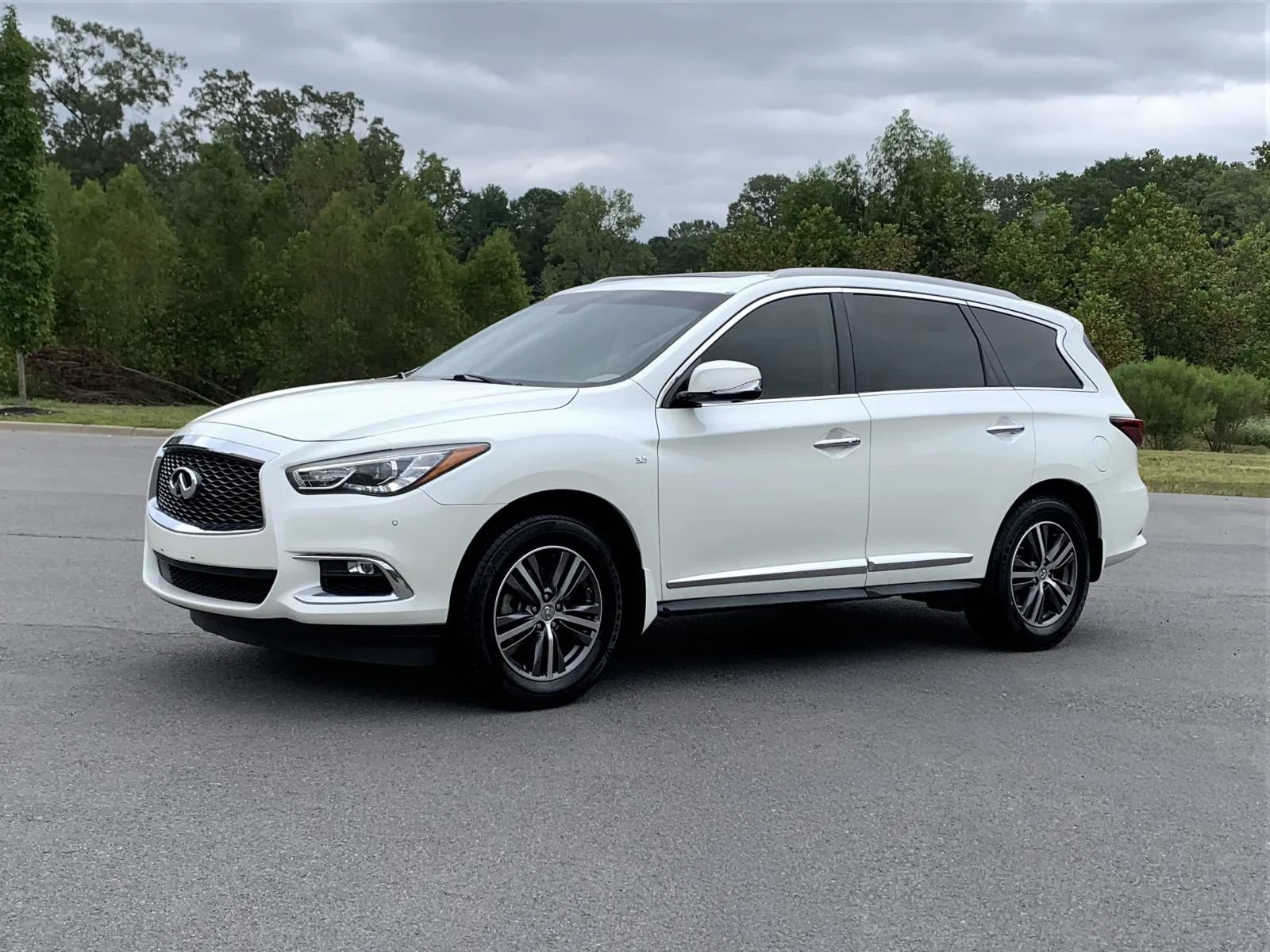 Used 2020 INFINITI QX60 Pure FWD image 3