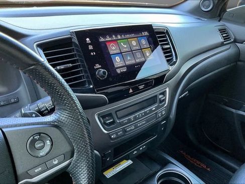 Certified 2023 Honda Passport TrailSport image 11