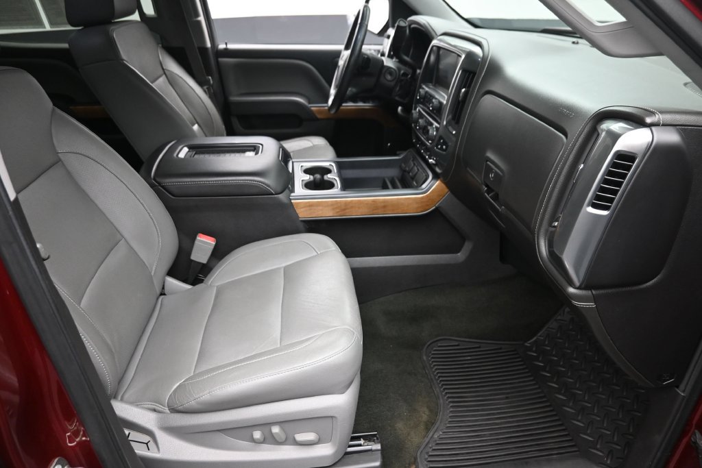 Used 2016 Chevrolet Silverado 1500 LTZ w/ Sport Package AWD/4WD image 9