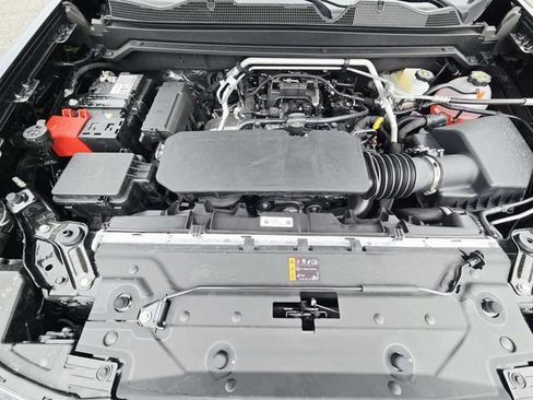 New 2026 Chevrolet Colorado W/T w/ WT Custom Package AWD/4WD image 14