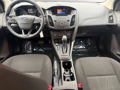 Used 2017 Ford Focus S image 14