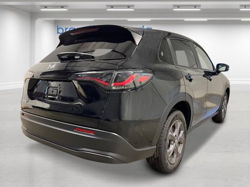 New 2026 Honda HR-V LX image 5