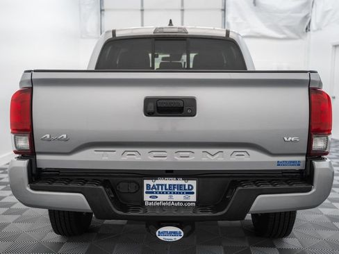 Certified 2021 Toyota Tacoma SR AWD/4WD image 7