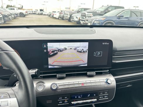 Used 2025 Hyundai Kona SEL image 17