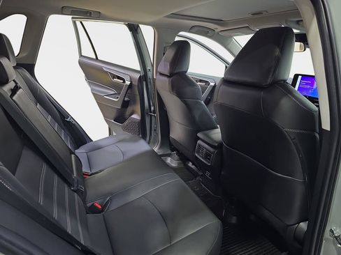 Used 2023 Toyota RAV4 XLE Premium FWD image 13