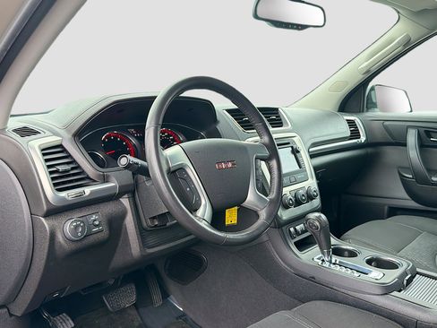 Used 2014 GMC Acadia SLE image 4