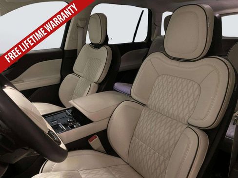 Used 2024 Lincoln Aviator Black Label w/ Jet Package AWD/4WD image 31